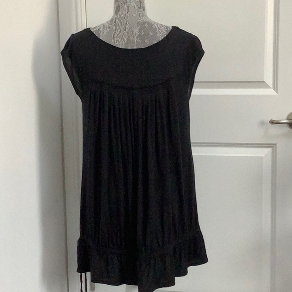 Nine West Black Ruched Ruffled Tunic, Size M - Picture 9 of 11